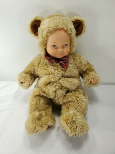 Baby Bear By Anne Geddes 1997 15” Vinyl And Removable Cloth Outfit
